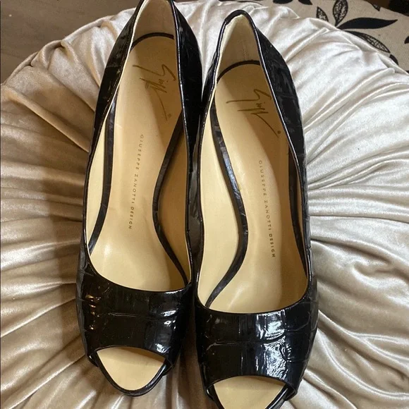🎀 Giuseppe Zanotti Patent Black Croc Platform Heels 9 & 9.5 EU40 - Picture 2 of 9